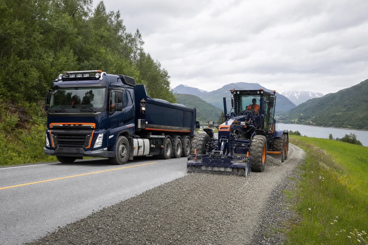 Apila utfører kantutlegging og oppgrusing av veikant i Norge